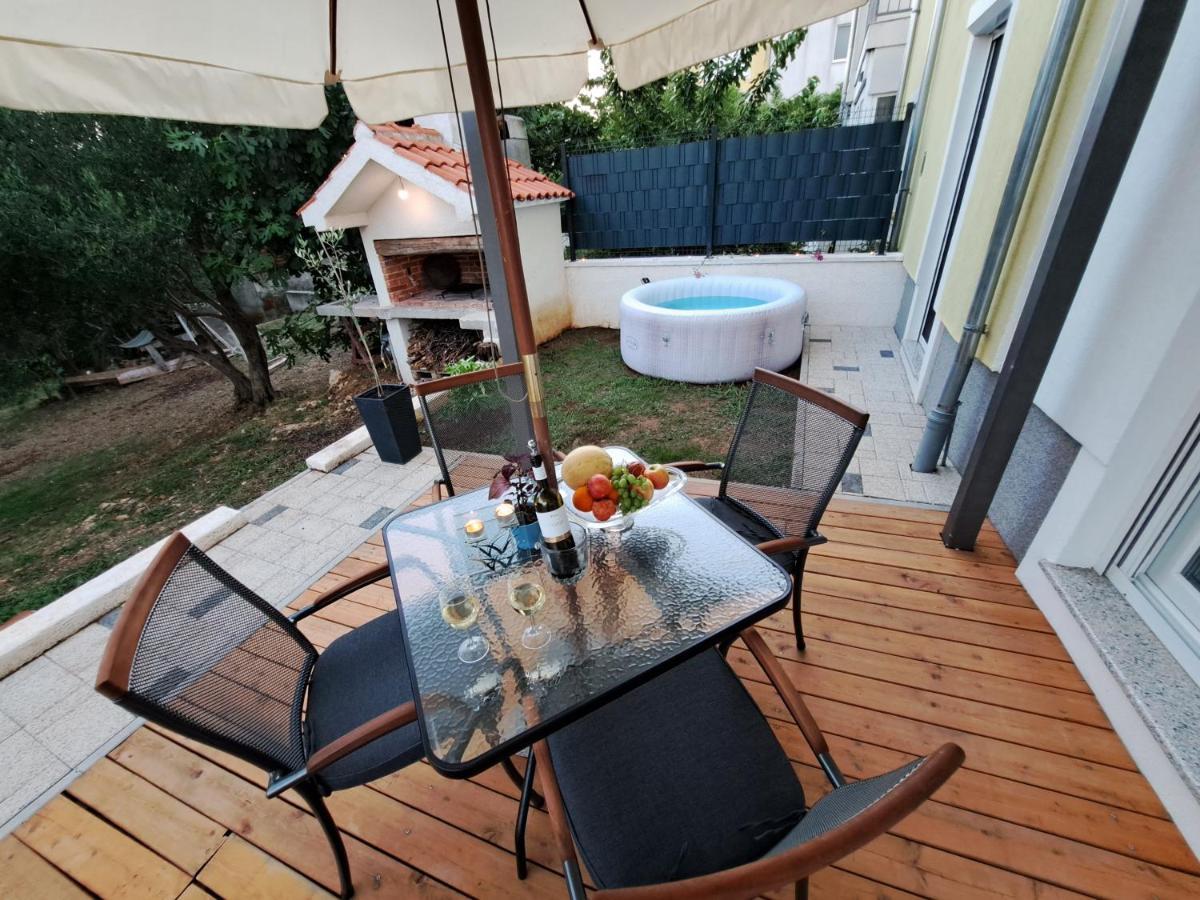Jalumi Apartment Zadar Luaran gambar