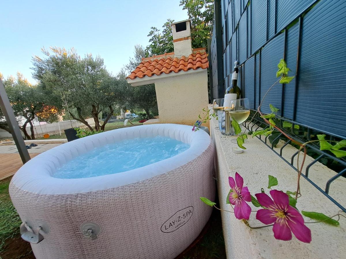 Jalumi Apartment Zadar Luaran gambar