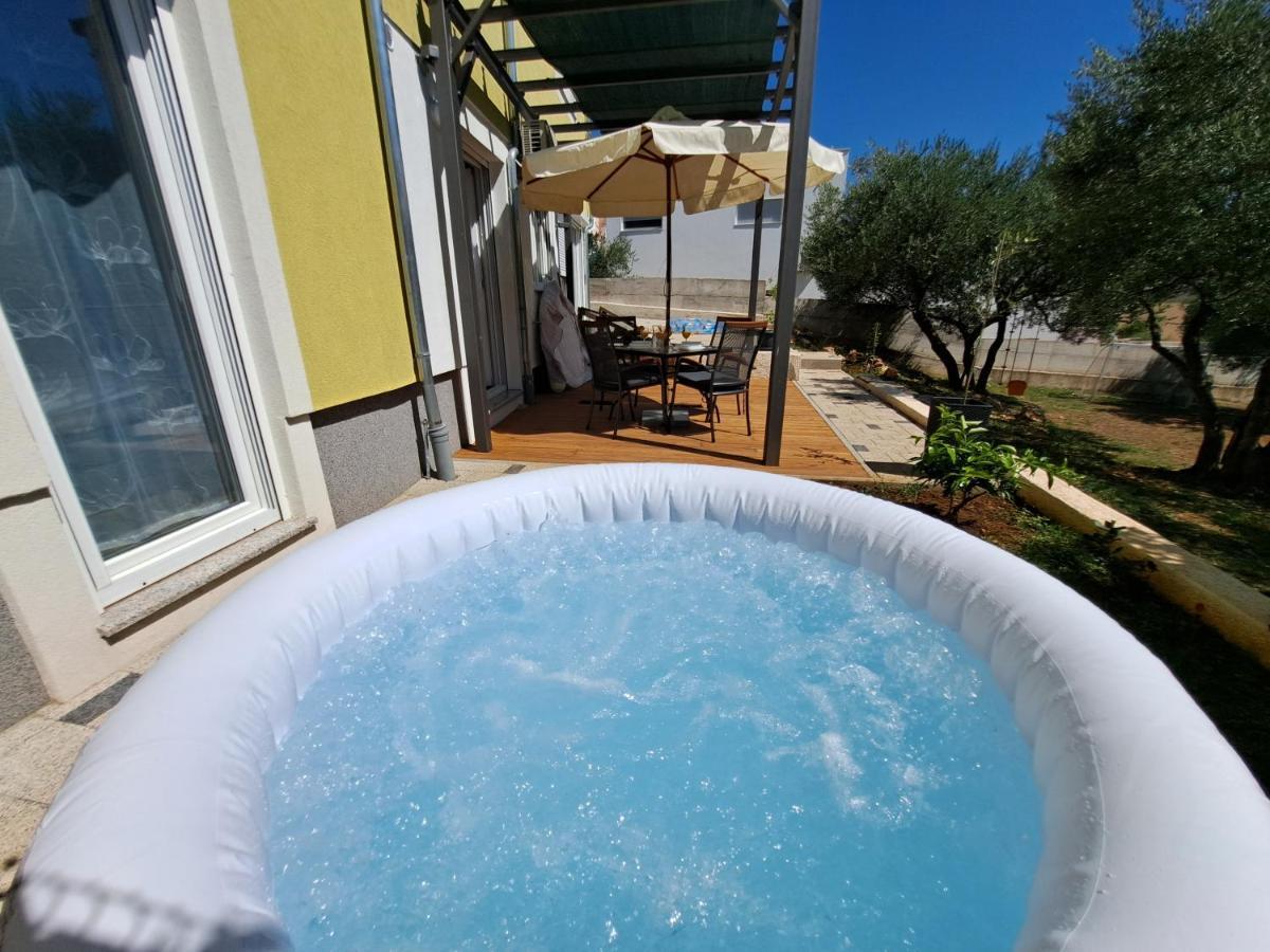 Jalumi Apartment Zadar Luaran gambar